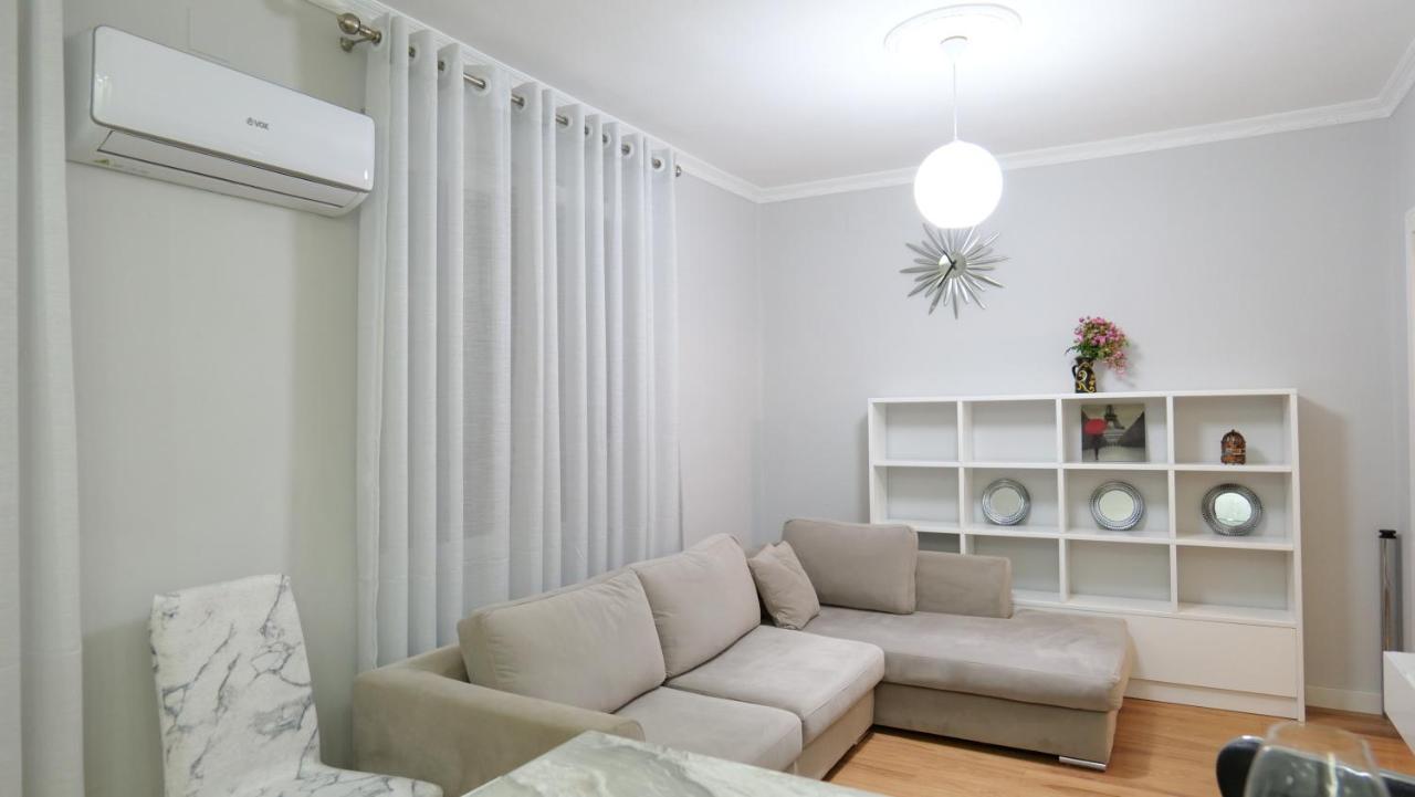 City Center Apartment Niko 04 Тирана Екстер'єр фото