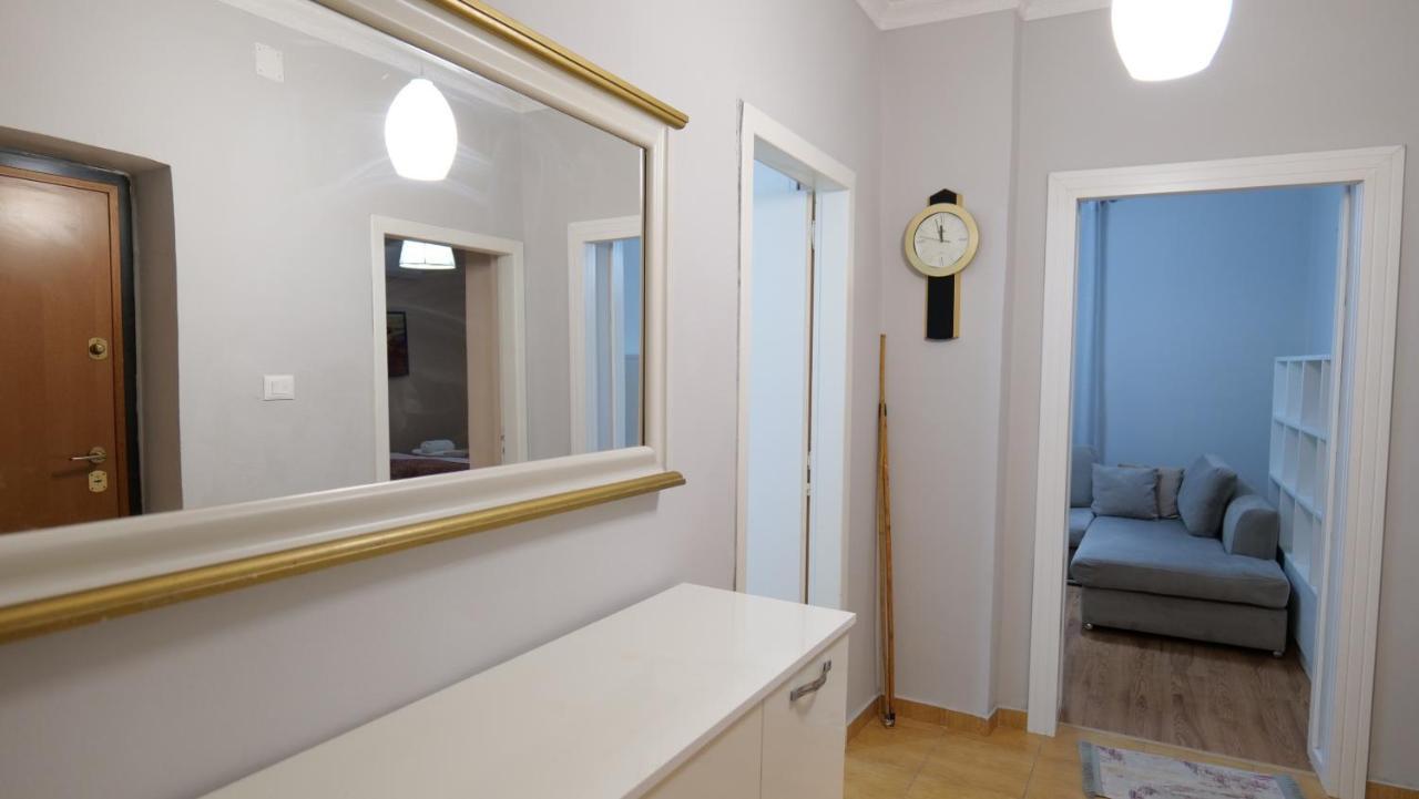City Center Apartment Niko 04 Тирана Екстер'єр фото