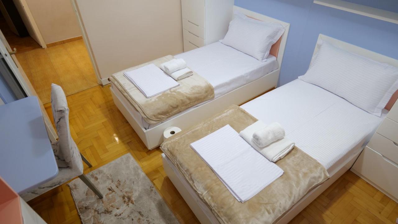 City Center Apartment Niko 04 Тирана Екстер'єр фото