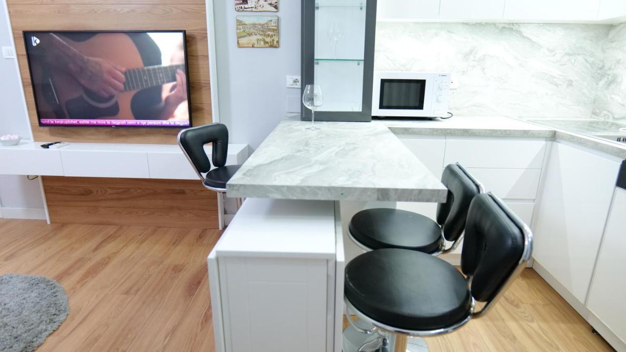 City Center Apartment Niko 04 Тирана Екстер'єр фото
