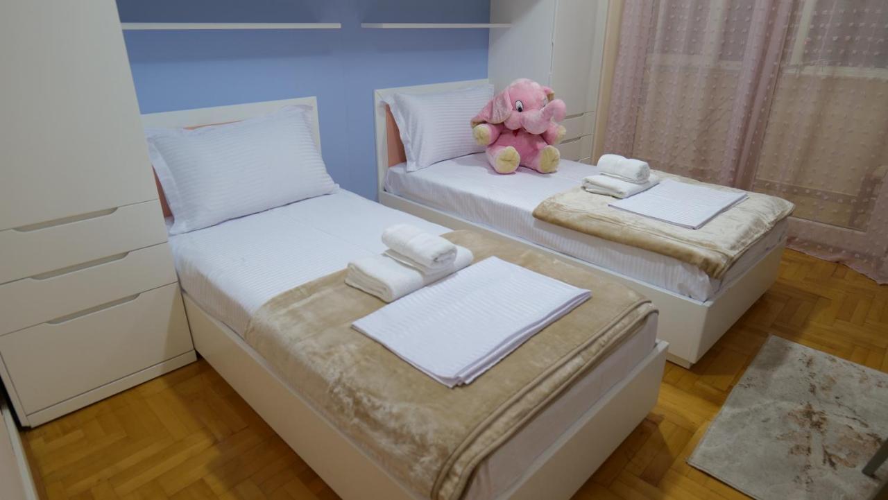 City Center Apartment Niko 04 Тирана Екстер'єр фото